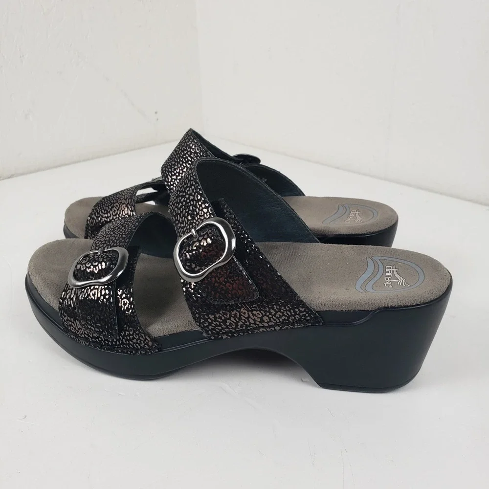 Dansko Sophie Womens 38 Metallic Leopard Print Leather Wedge Slide Sandals Black